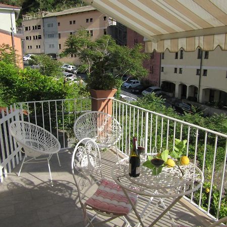 La Pergola Apartment Riomaggiore Exterior photo